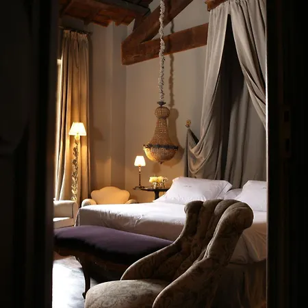 Jardins Secrets 5* Nimes
