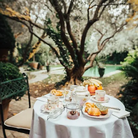 Hotel Jardins Secrets Nimes