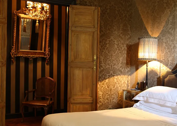 ホテル ジャルダン スクレット