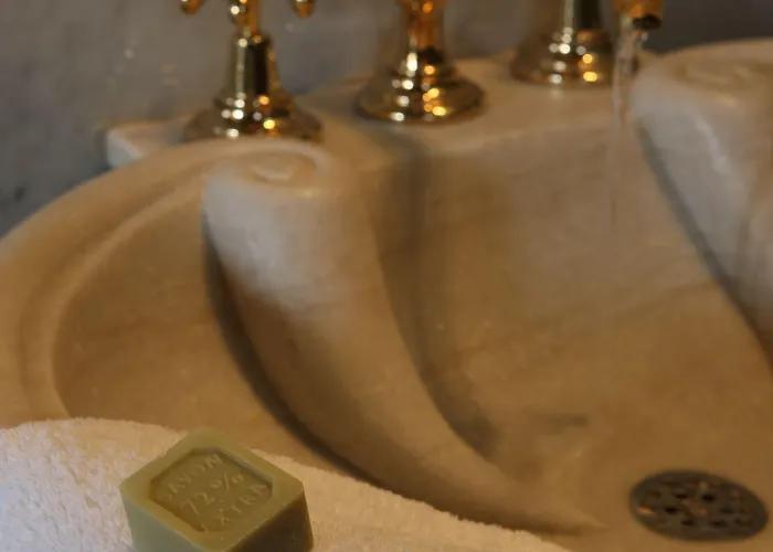 ジャルダン スクレット ホテル