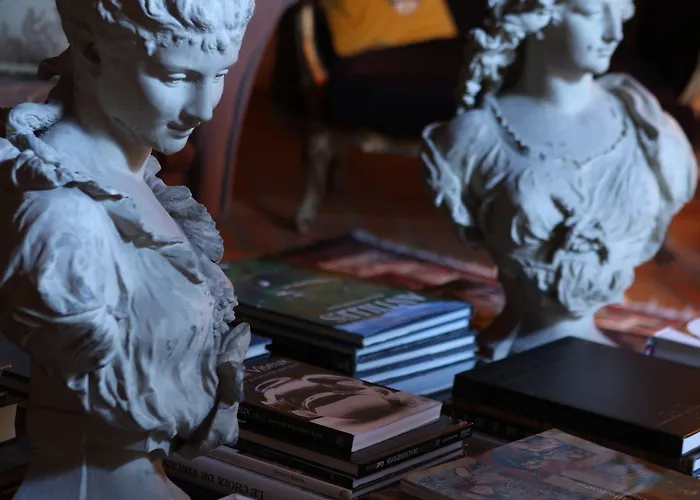 ジャルダン スクレット ホテル ニーム