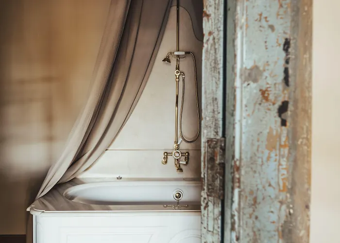 ジャルダン スクレット ホテル